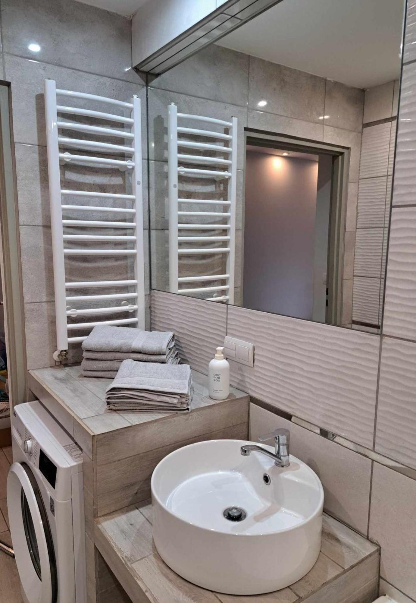 Nowoczesny Apartament Z Duzym Tarasem, 2 Pokoje Szczecinek Buitenkant foto